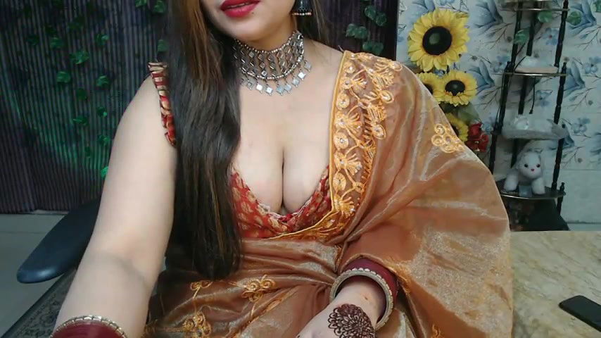 Stripchat-Public.Show-f-Mahimagic_doll-2025.01.09.220752