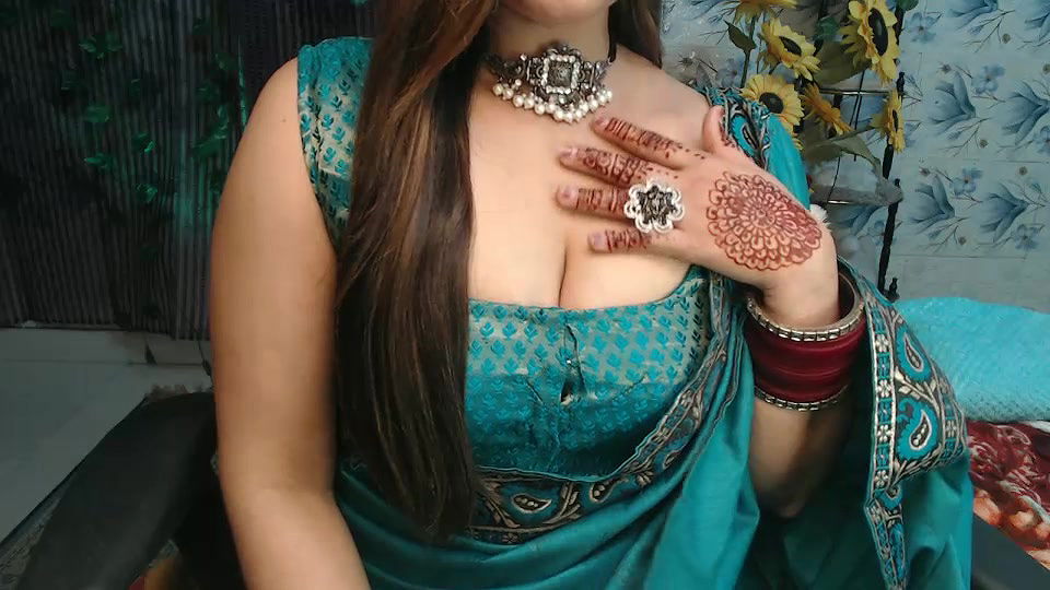 Stripchat-Public.Show-f-Mahimagic_doll-2025.01.11.115546