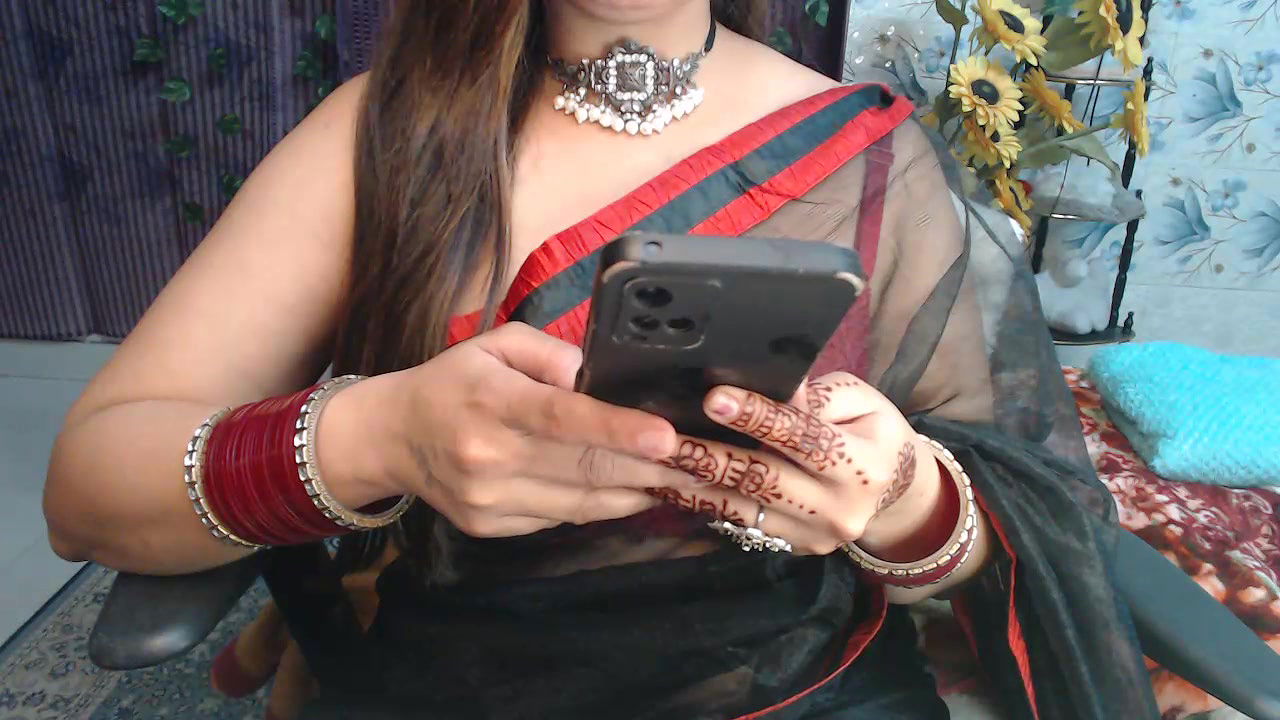 Stripchat-Public.Show-f-Mahimagic_doll-2025.01.11.141724