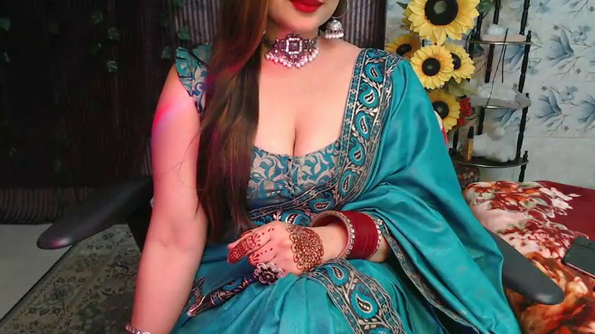 Stripchat-Public.Show-f-Mahimagic_doll-2025.01.11.181502