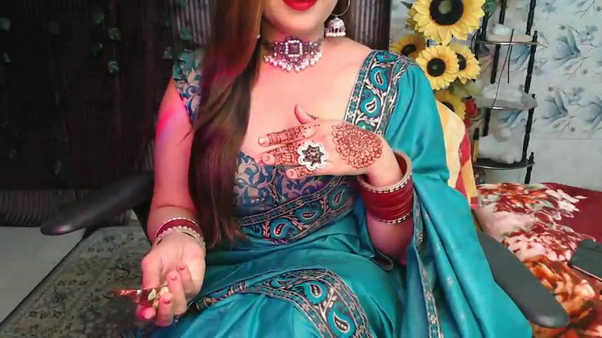 Stripchat-Public.Show-f-Mahimagic_doll-2025.01.11.181502