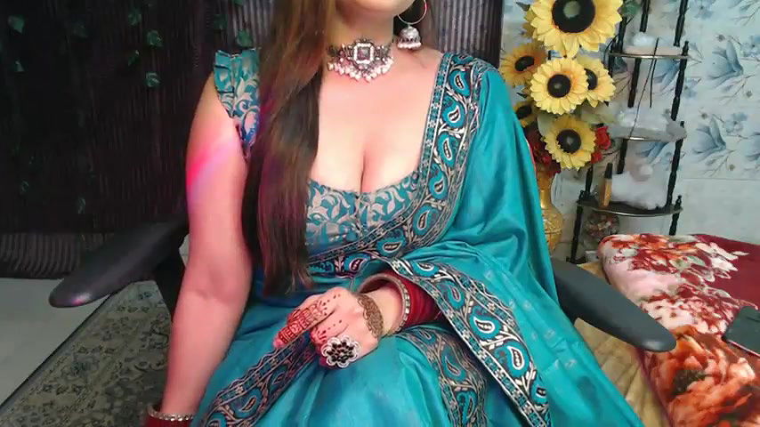 Stripchat-Public.Show-f-Mahimagic_doll-2025.01.11.184331