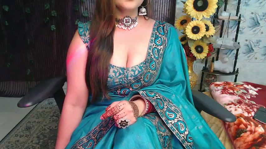 Stripchat-Public.Show-f-Mahimagic_doll-2025.01.11.184331