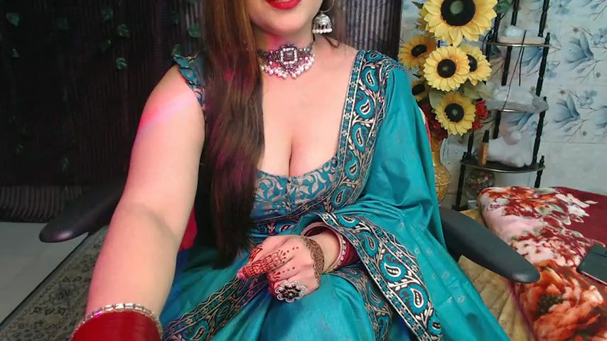 Stripchat-Public.Show-f-Mahimagic_doll-2025.01.11.184331