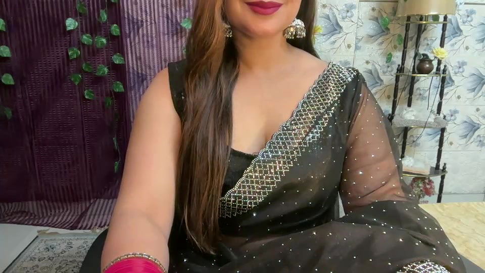 Stripchat-Public.Show-f-Mahimagic_doll-2025.01.25.092028