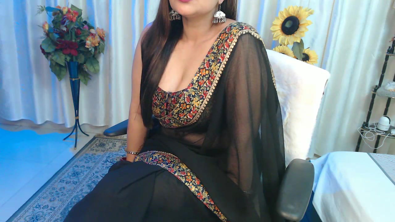 Stripchat-Public.Show-f-Mahimagic_doll-2025.02.08.025301