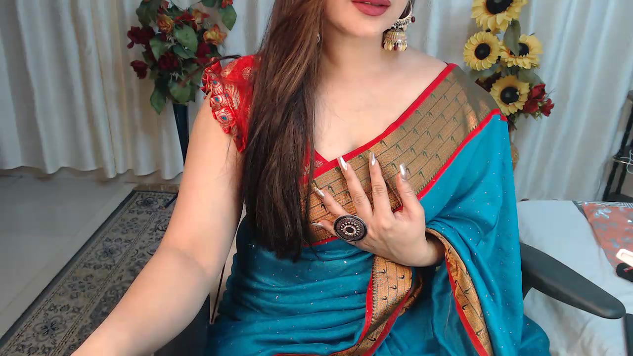 Stripchat-Public.Show-f-Mahimagic_doll-2025.02.12.085952