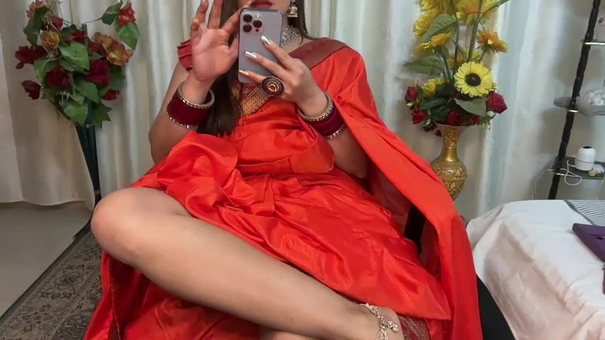 Stripchat-Public.Show-f-Mahimagic_doll-2025.02.13.162833