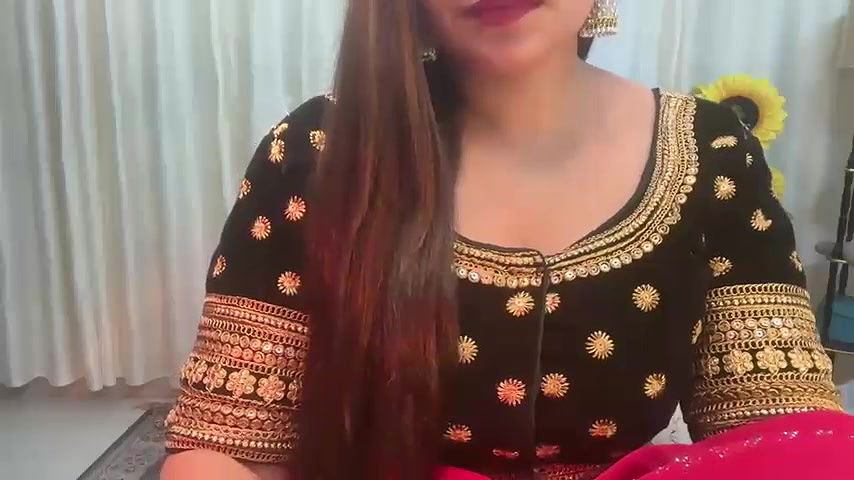 Stripchat-Public.Show-f-Mahimagic_doll-2025.02.16.182247