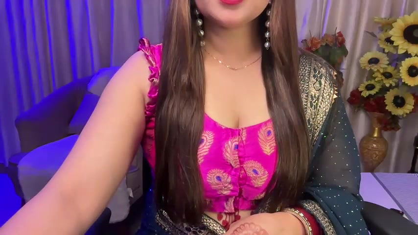 Stripchat-Public.Show-f-Mahimagic_doll-2025.03.06.153841