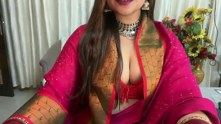 Stripchat-Public.Show-f-Mahimagic_doll-2025.03.10.131144