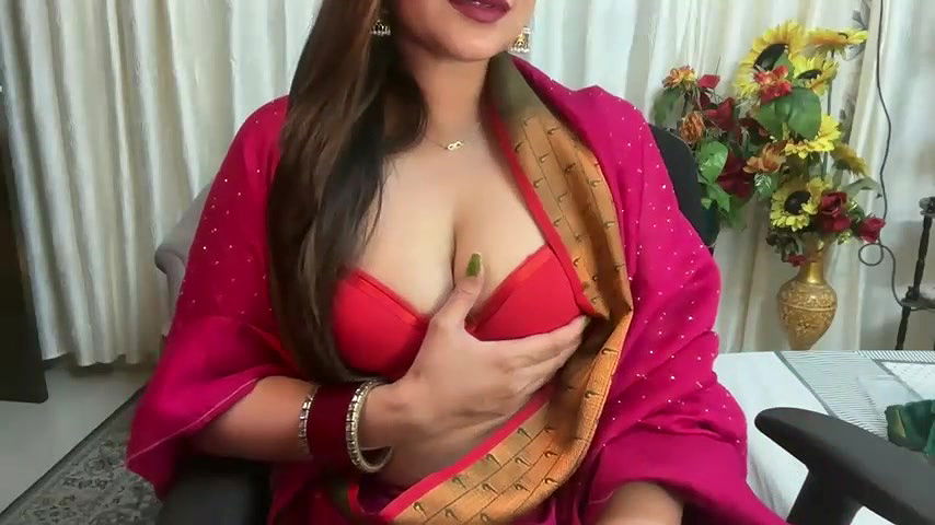 Stripchat-Public.Show-f-Mahimagic_doll-2025.03.10.131144