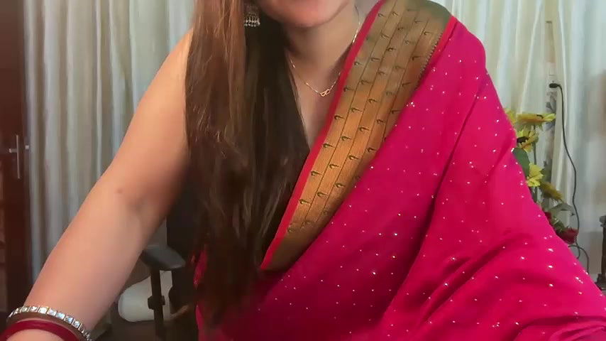 Stripchat-Public.Show-f-Mahimagic_doll-2025.03.10.133359