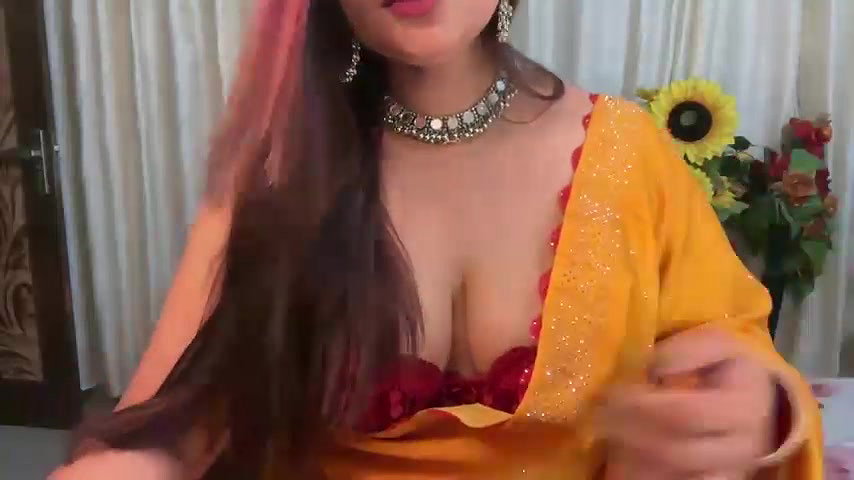Stripchat-Public.Show-f-Mahimagic_doll-2025.03.16.132508