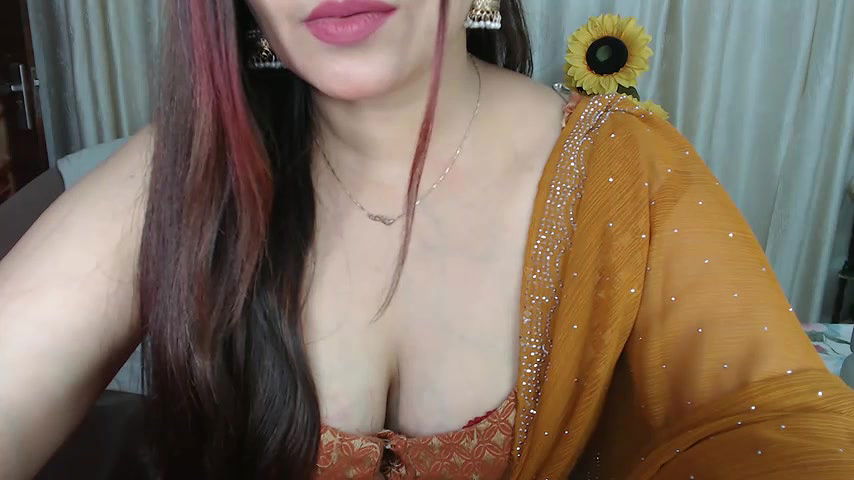 Stripchat-Public.Show-f-Mahimagic_doll-2025.04.22.185452
