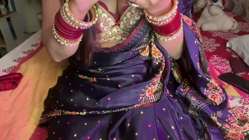 Stripchat-Public.Show-f-Mahimagic_doll-2025.05.01.173533