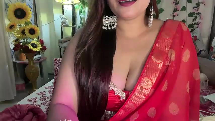 Stripchat-Public.Show-f-Mahimagic_doll-2025.05.22.114109