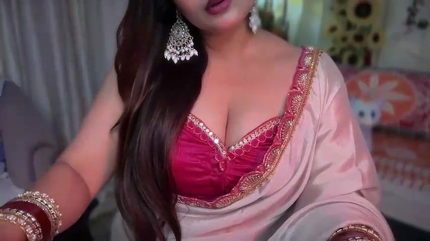 Stripchat-Public.Show-f-Mahimagic_doll-2025.06.20.114943