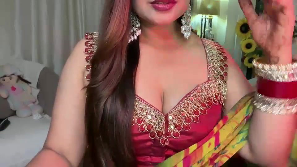 Stripchat-Public.Show-f-Mahimagic_doll-2025.06.23.114615