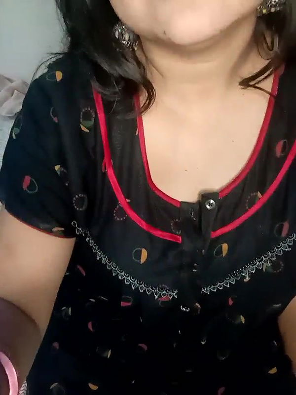 Stripchat-Public.Show-f-Navya_ji-2024.11.22.072406