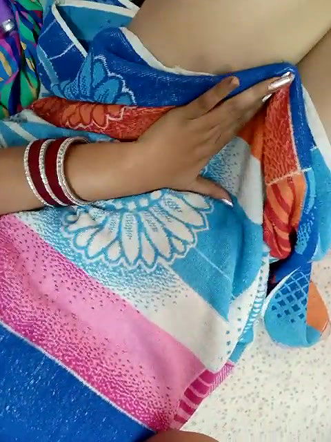 Stripchat-Public.Show-f-Navya_ji-2024.11.29.062102