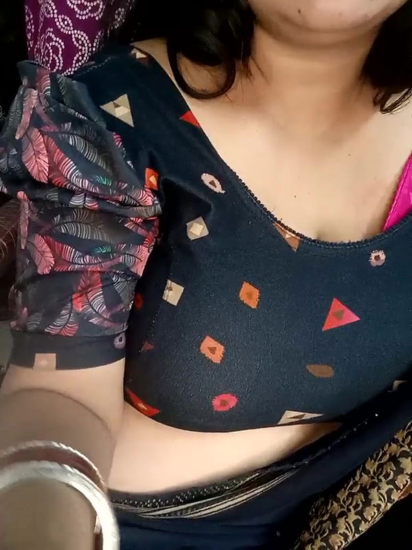 Stripchat-Public.Show-f-Navya_ji-2025.01.08.223936