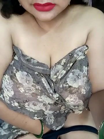 Stripchat-Public.Show-f-Navya_ji-2025.03.19.212429