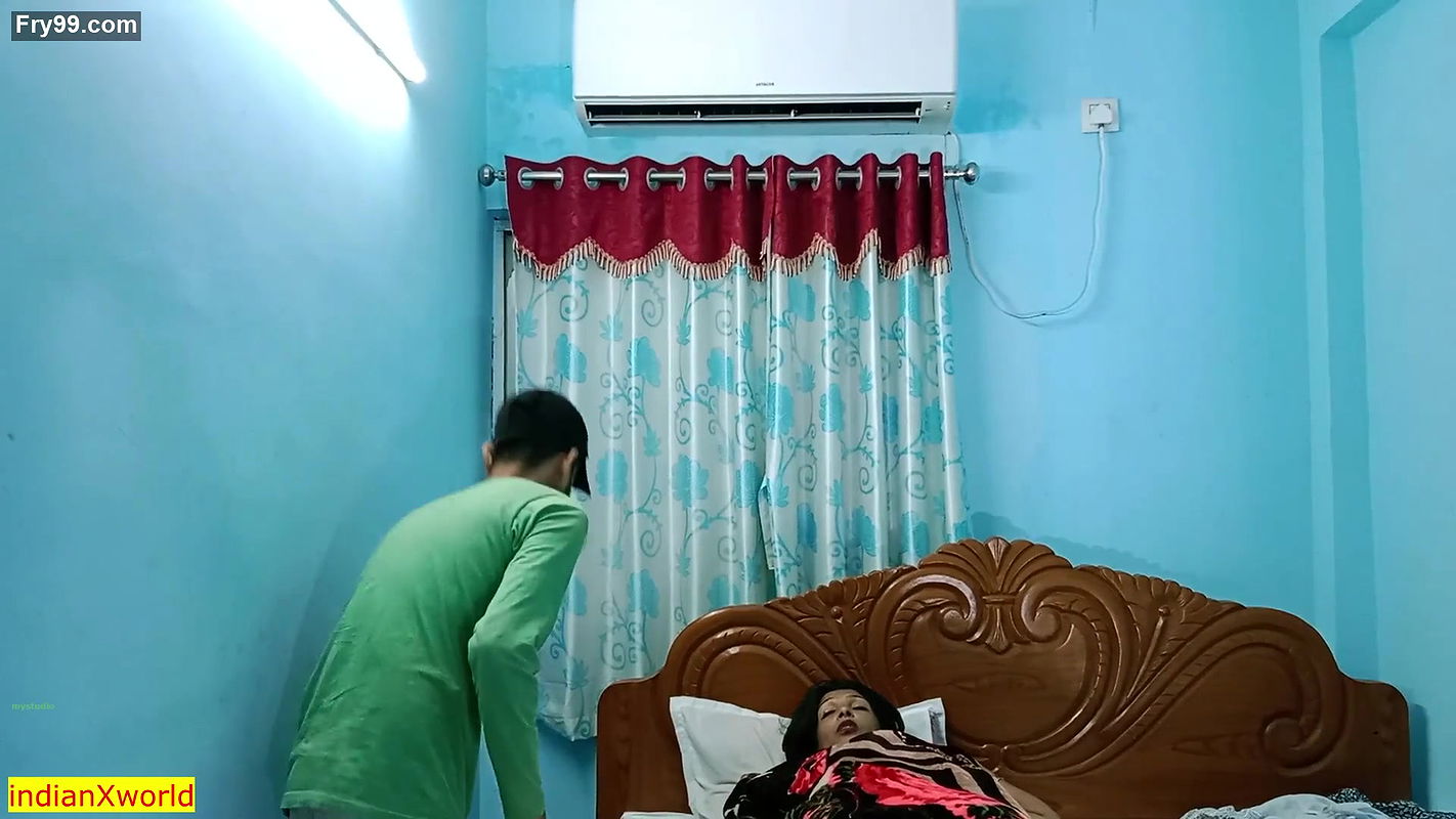 Husband caught his wife fucking with AC mechanic!