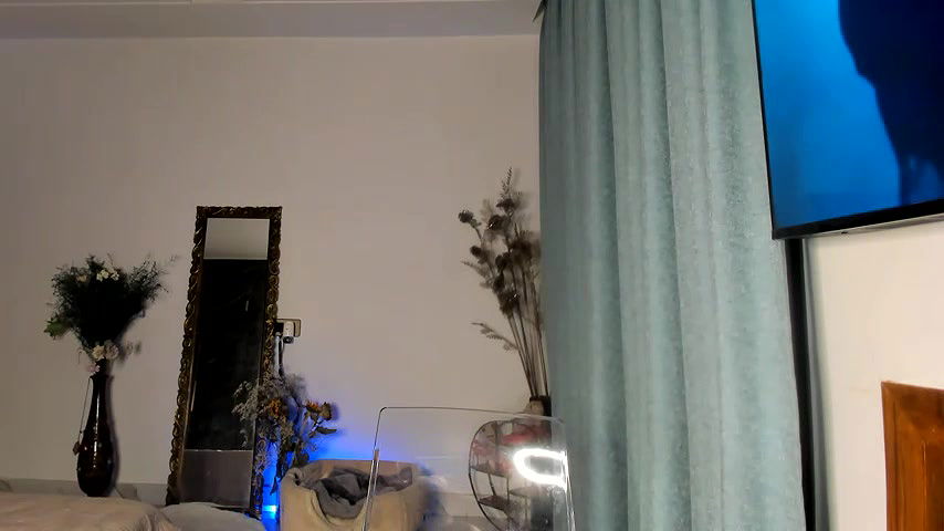 Stripchat-Public.Show-c-Bad_Girl_Kayra69-2025.03.17.191454