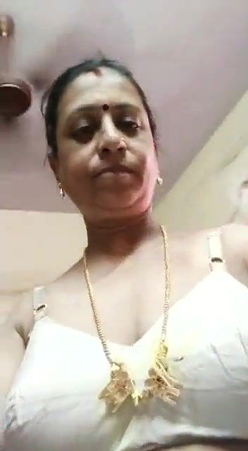 Mallu bhabhi hot show on after onam festival