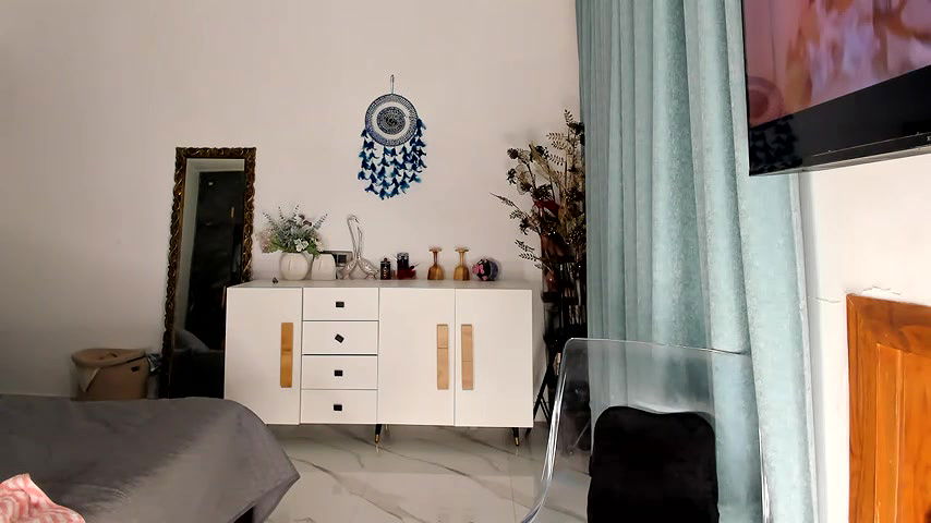 Stripchat-Public.Show-c-Bad_Girl_Kayra69-2025.06.02.223508