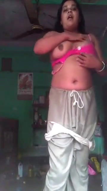 Horny Indian Girl Masturbating And Fingering