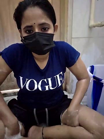 Stripchat-Public.Show-c-Hot_honey77-2025.04.17.035516