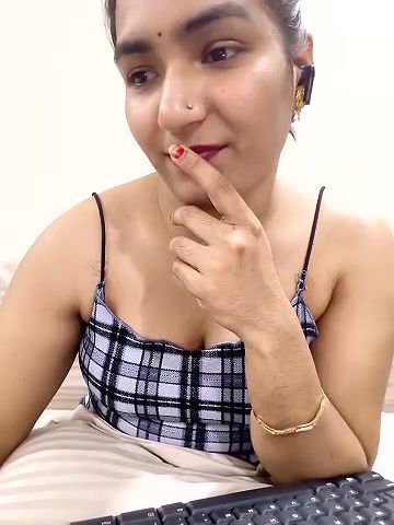 Stripchat-Public.Show-c-Its_Gayatri-2025.04.26.134859