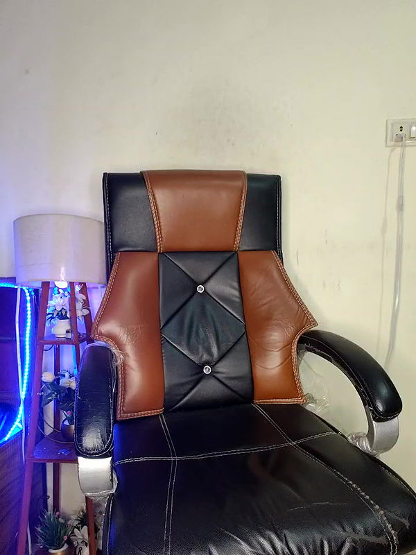 Stripchat-Public.Show-f-Black-Pearll-2025.01.17.200337