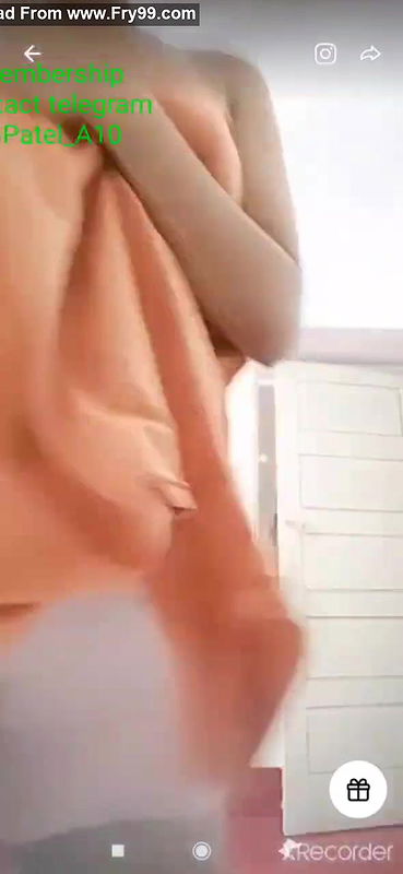 Unknown Tango Model 121 Show – 6