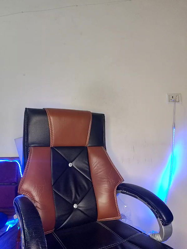 Stripchat-Public.Show-f-Black-Pearll-2025.02.05.011732