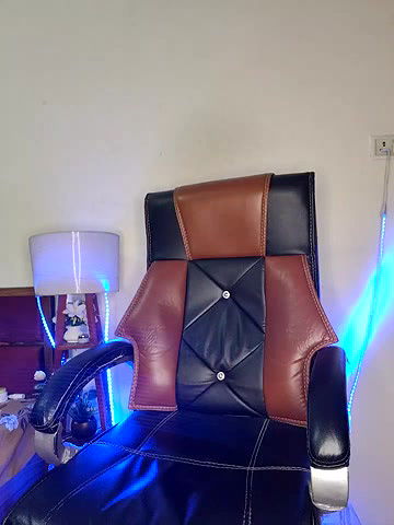 Stripchat-Public.Show-f-Black-Pearll-2025.02.19.015010