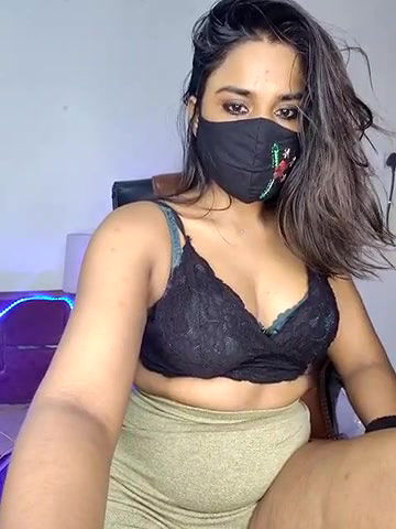 Stripchat-Public.Show-f-Black-Pearll-2025.03.03.180210