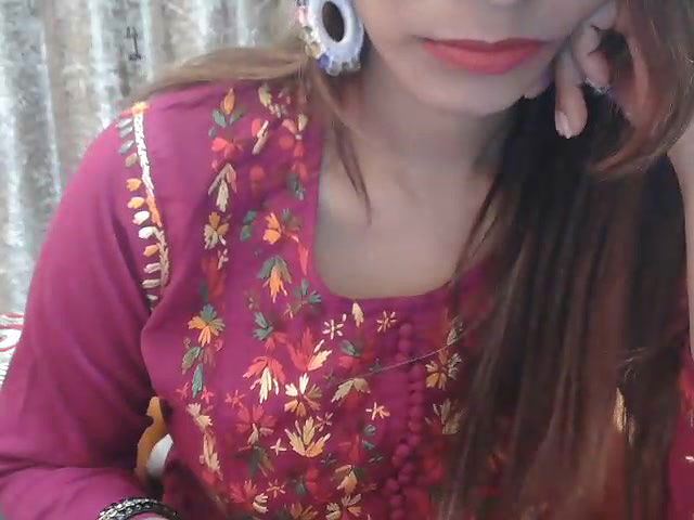 Stripchat-Public.Show-f-Cupid_of_Hearts-2025.01.11.171406