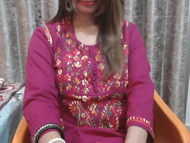 Stripchat-Public.Show-f-Cupid_of_Hearts-2025.01.11.171406