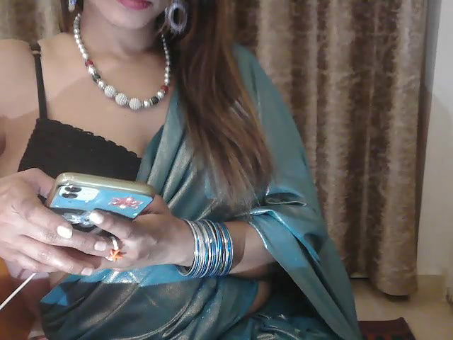 Stripchat-Public.Show-f-Cupid_of_Hearts-2025.01.13.185330