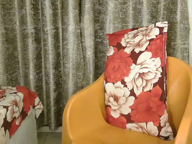 Stripchat-Public.Show-f-Cupid_of_Hearts-2025.02.24.185646