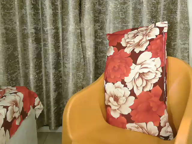 Stripchat-Public.Show-f-Cupid_of_Hearts-2025.02.24.185646