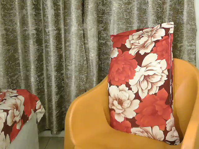 Stripchat-Public.Show-f-Cupid_of_Hearts-2025.02.24.185646