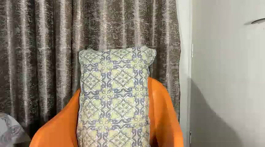 Stripchat-Public.Show-f-Cupid_of_Hearts-2025.04.06.211856