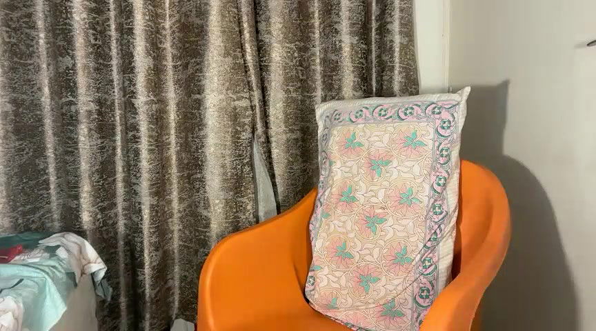 Stripchat-Public.Show-f-Cupid_of_Hearts-2025.04.14.195451