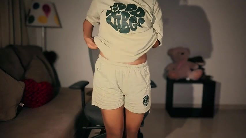 Stripchat-Public.Show-f-LushRitu-2025.04.14.160342