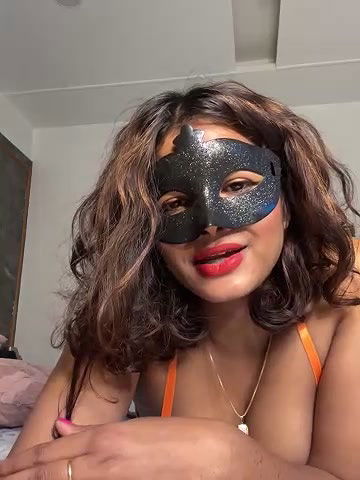 Stripchat-Public.Show-c-Bad_Girl_Kayra69-2025.01.12.102433