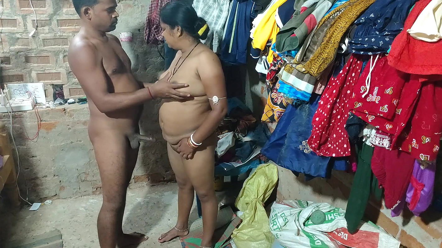 I Fucked the Neighbour Bengali Aunty After Stripping Her Naked